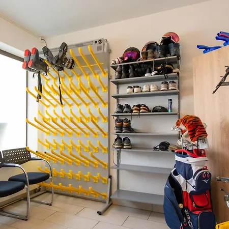 Zurschmitten 16 1- Ug Sued By Interhome