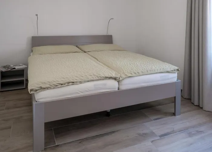 Zurschmitten 16 1- Ug Sued By Interhome Lägenhet *
